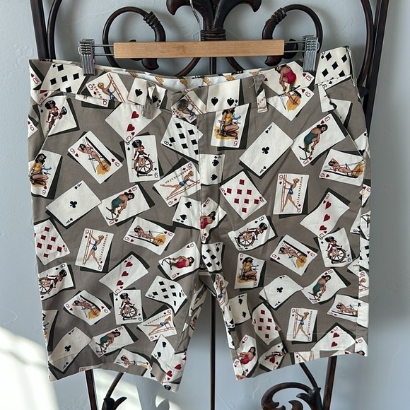 Loudmouth Pin up Girl and Playing Cards shorts - Picture 5 of 11